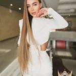 Эскорт-модель