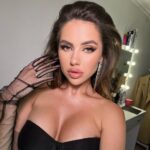 Девушка эскорт