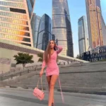 Эскортница