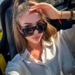 Эскорт-модель